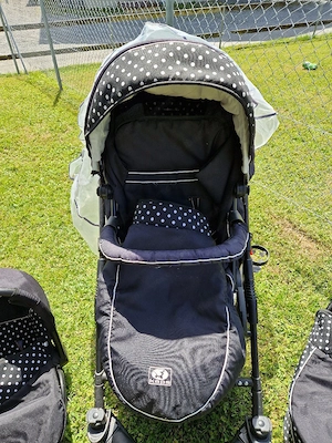 Kombi  Kinderwagen  Bild 4