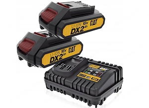 Ein Mega-Set aus der 1 FOR ALL-Serie von CAT, bestehend aus zwei DXB2 18V 2,0Ah-Akkus und einem