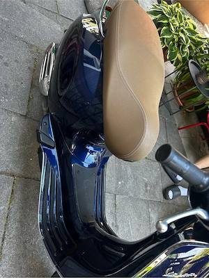 Vespa Primavera 50ccm Bild 4