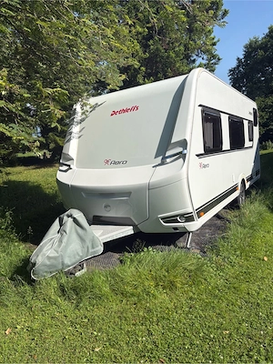 wohnwagen 6 Plätze Bild 5