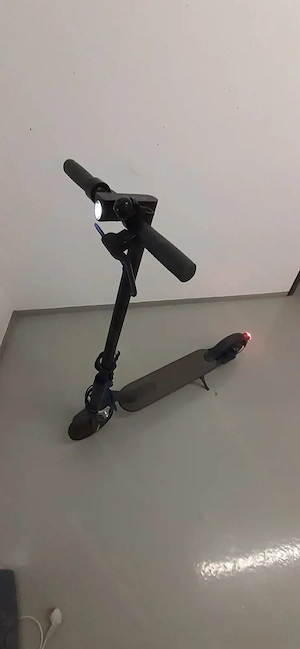 Mi E-Scooter 3