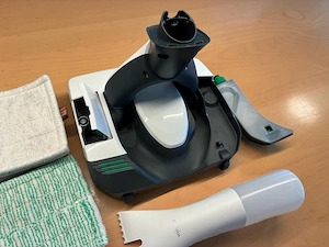 SP600 neuwertig, inkl. KOBOCLEAN & 9 Wischtüchern Bild 2
