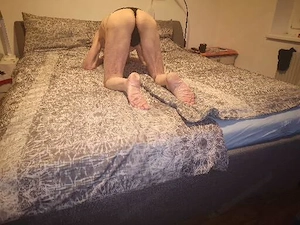 Dominante Sie gesucht, gerne mollig bis dick Bild 2