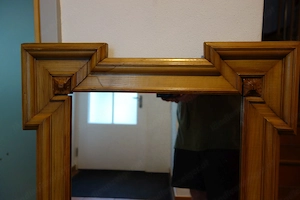 Spiegel mit Holzrahmen Bild 2
