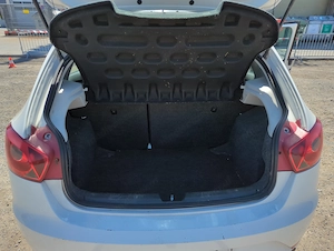 Seat Ibiza 6J | 5 Türer | 8 Fach Bild 6