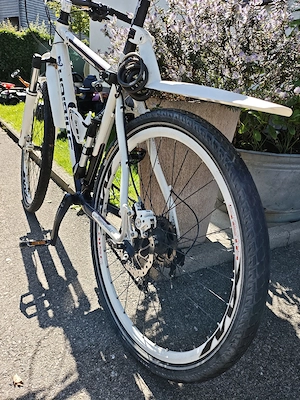 Haibike Crossbike   Trekkingrad   Sehr gepflegt   RockShox   Scheibenbremsen Bild 4