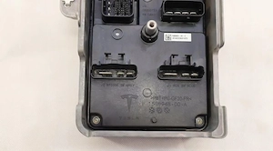 Original tesla xs plaid module vcfront 1585663-00-c gen 4 frontcontroller  n tesla model s hubsteuer Bild 3