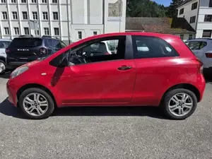 Toyota Yaris Bild 4