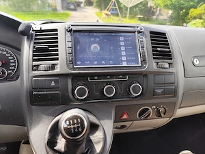 VW T5 Transporter   2.0 TDI   140 PS   9 Plätze Bild 7