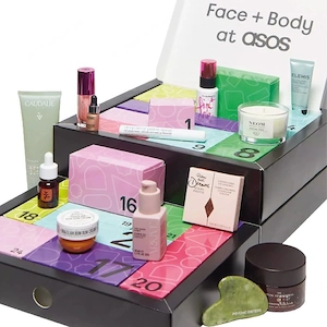ASOS Face Body Adventskalender fuer 25 Tage Bild 5