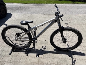 Dirt bike 