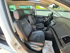 Seat Alhambra FR-Line 7-Sitzer Bild 9