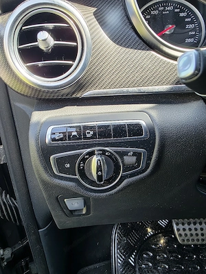 Mercedes-benz v-klasse 250d 4matic kompakt Avantgarde AMG LINE  Bild 4