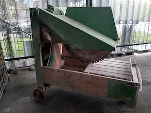 Ziegelschneidmaschie Bild 2