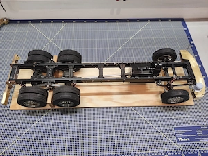LKW Eigenbau auf Tamiya Fahrwerk Bild 2