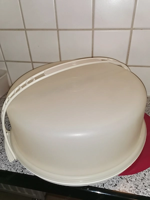 Tupperware Torten-Transporter mit Haltegriff DM ca. 33 cm H = 13 cm