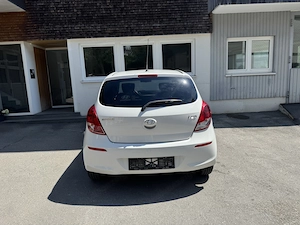 Hyundai i20 GO 1,25 CVVT   Erstbesitz | nur 37.000 km | TÜV & Service neu Bild 6