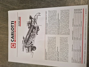 Kartoffelroder Kartoffelvollernter  Bild 2