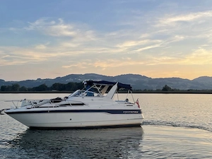 Motorboot mit Bodenseezulassung - Monterey 256 Classic