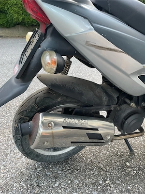 Moped zum ausschlachten Bild 2