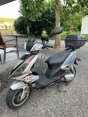 Moped zum ausschlachten Bild 4