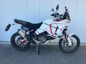 Ducati DesertX - Motorrad