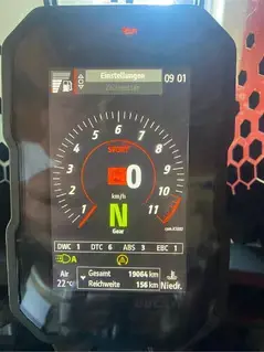 Ducati DesertX - Motorrad Bild 4