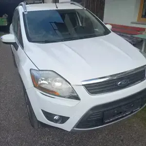 Ford Kuga Bild 8