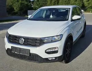 VW T-Roc 1,6 TDI SCR Geländewagen Bild 6