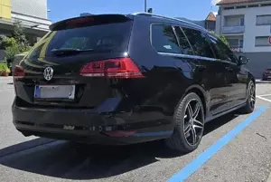  VW Golf VII Variant Sky TDI | Pano |  1. Besitz | AHK | 145tkm | 8-fach (18" 17" Alu) | Frisc Bild 4