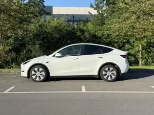 Tesla Model Y Bild 3