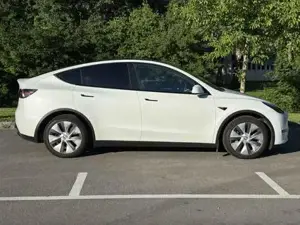Tesla Model Y Bild 4