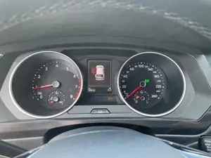 VW Tiguan 1,5 TSI ACT Comfortline //  DSG Bild 9