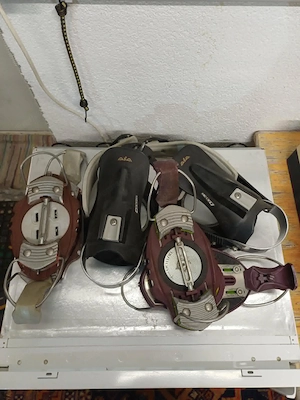 KOSTENLOS: Ski,- und Snowboard Bindungen bzw. Zubehör Bild 2