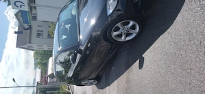 BMW 116i, 2 kms, 8 Reifen, Pickerl bis Juni  Innerlich und äußerlich in gutem Zustand. Bild 3