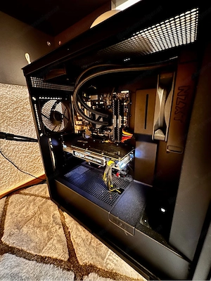 Gaming Computer Bild 4