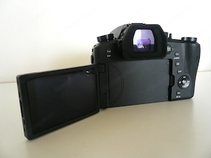 Leica V-Lux 5, Neu inkl. OVP plus Extras! Bild 5