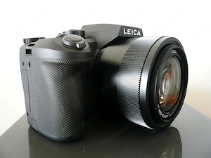 Leica V-Lux 5, Neu inkl. OVP plus Extras! Bild 3