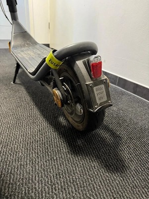 E-Scooter, E-Roller, Elektro-Scooter, Elektro-Roller Bild 2