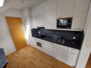 Sonnige 3-Zimmer Dachgeschosswohnung mit Bergblick zu vermieten Bild 5