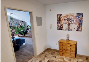 Sonnige 3-Zimmer Dachgeschosswohnung mit Bergblick zu vermieten Bild 7