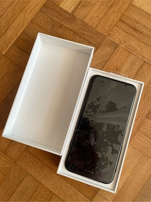 defektes Apple Iphone Bild 2
