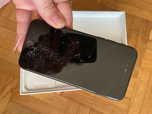 defektes Apple Iphone