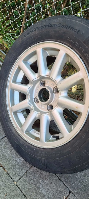 Audi Reifen Speed Line vom Typ 195 65 R15 V +  Felgen Bild 2
