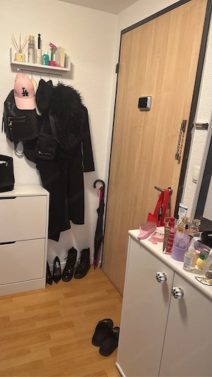 1,5 Zimmer Wohnung Super Lage Bild 3