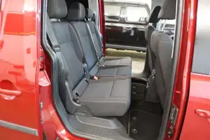VW Caddy Bild 16