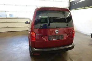VW Caddy Bild 6