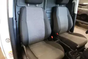 VW Caddy Bild 17