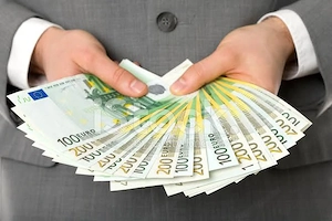 Wir bieten Kredite: und zuverlässige Investitionsmöglichkeiten für jedermann