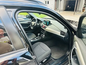 BMW X1 sDrive18d Bild 8